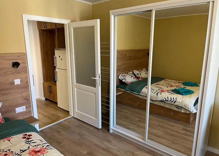 Quiet Flat With Balcony, Free Parking Included *